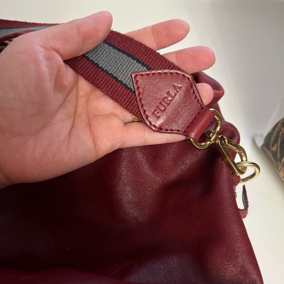 Furla vintage crossbody - Picture 8 of 10